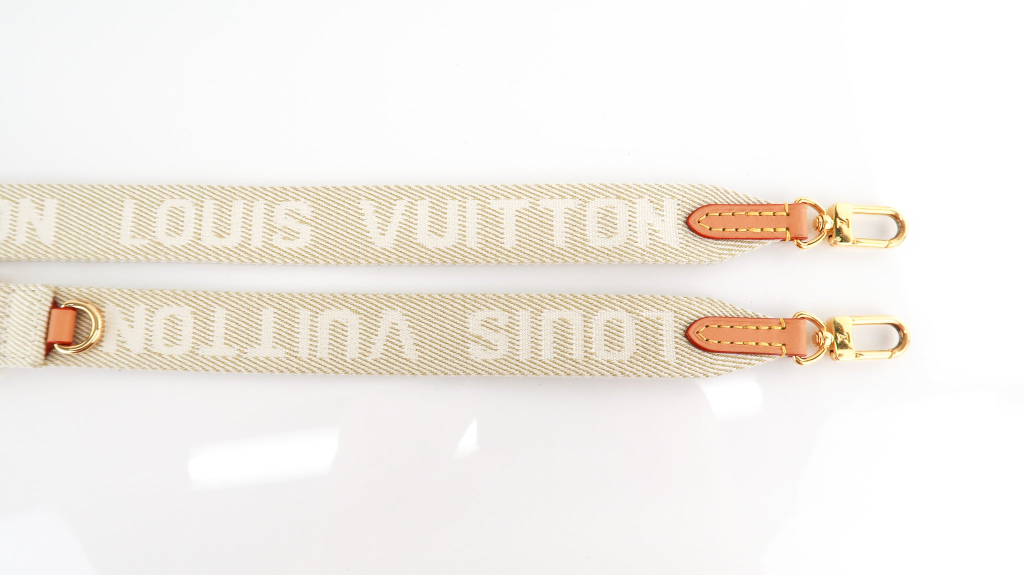 Louis Vuitton Monogram Canvas Cell Phone Holder - Yoogi's Closet