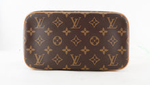 Load image into Gallery viewer, Louis Vuitton Monogram Nice BB Vanity Case