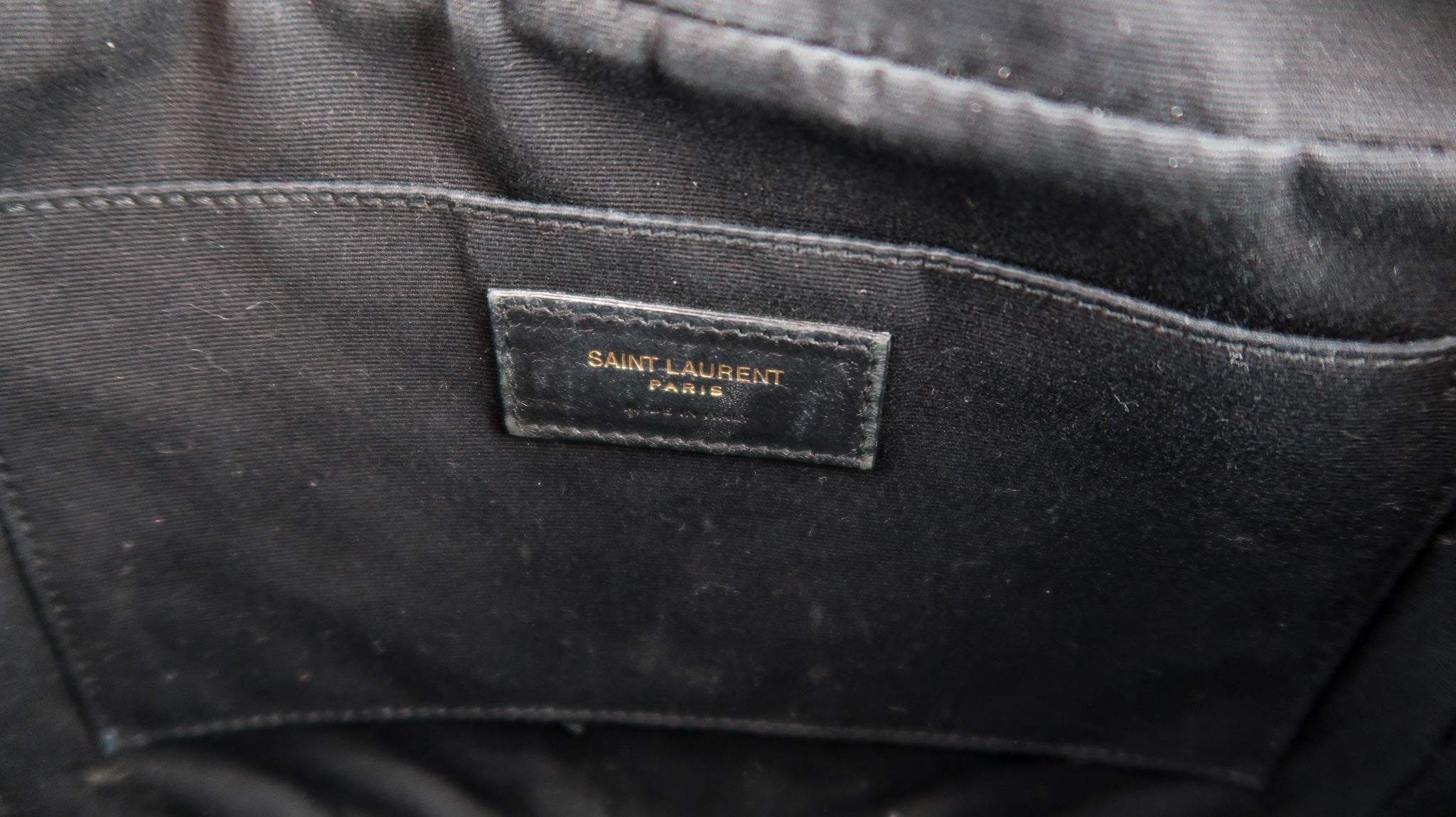 Saint Laurent Calfskin Lou Camera Bag Black – DAC