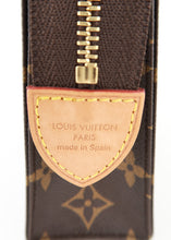 Load image into Gallery viewer, Louis Vuitton Monogram Toiletry 19
