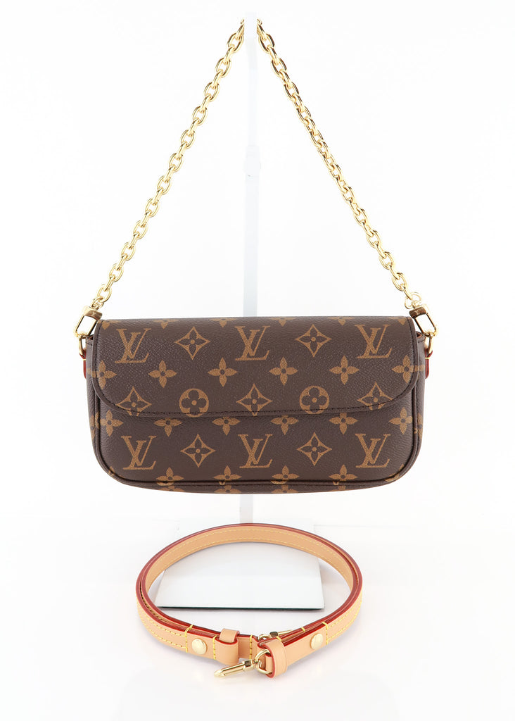 Wallet on Chain Ivy Monogram - Women - Small Leather Goods