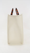 Load image into Gallery viewer, Fendi Medium Sunshine Shopper Leather White
