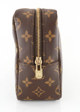 Load image into Gallery viewer, Louis Vuitton Monogram Toiletry 28