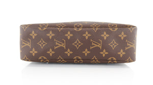 Louis Vuitton Monogram Toiletry 28