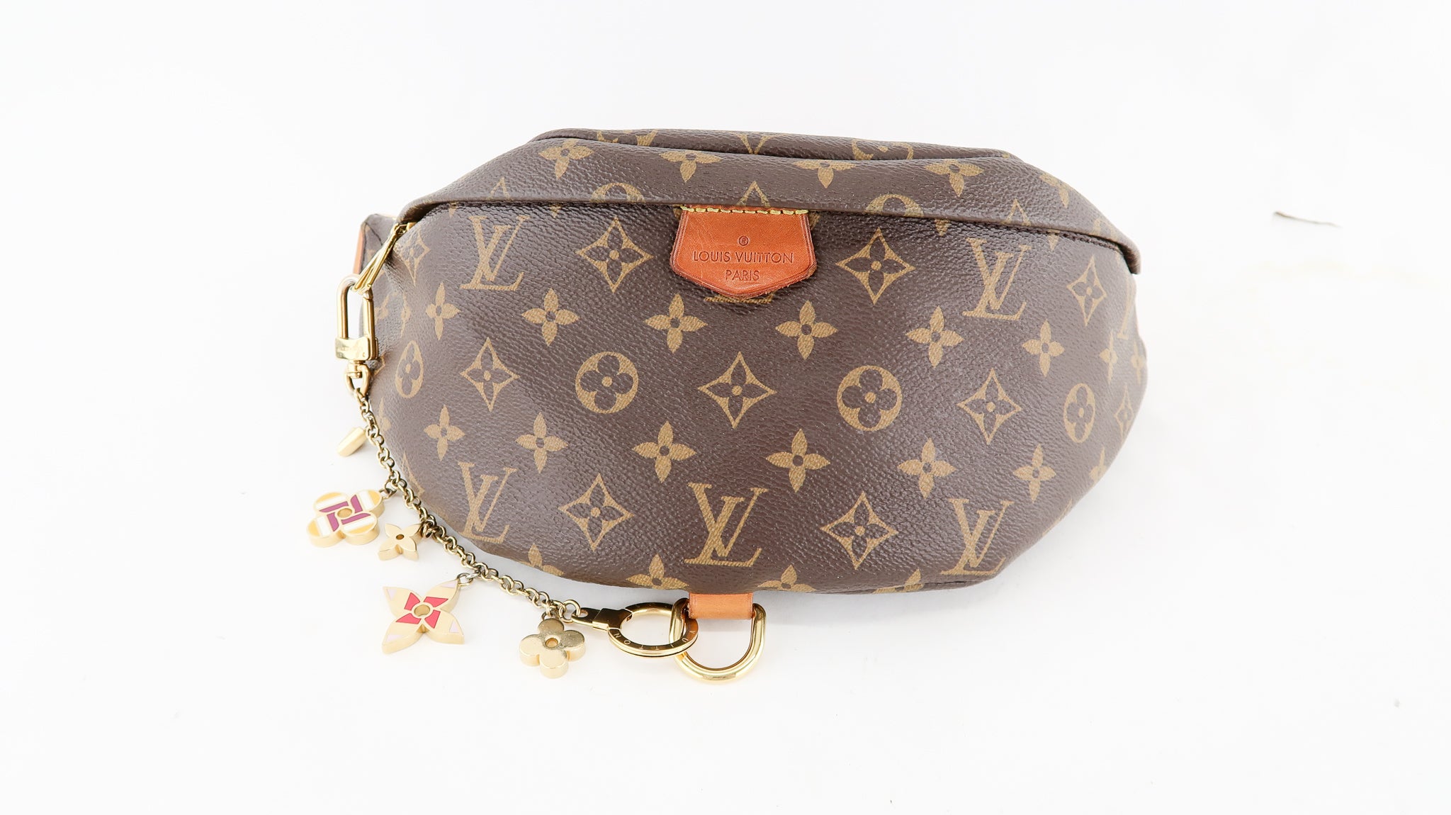 Dress Up Your Louis Vuitton Bags With Extra Shiny Charms