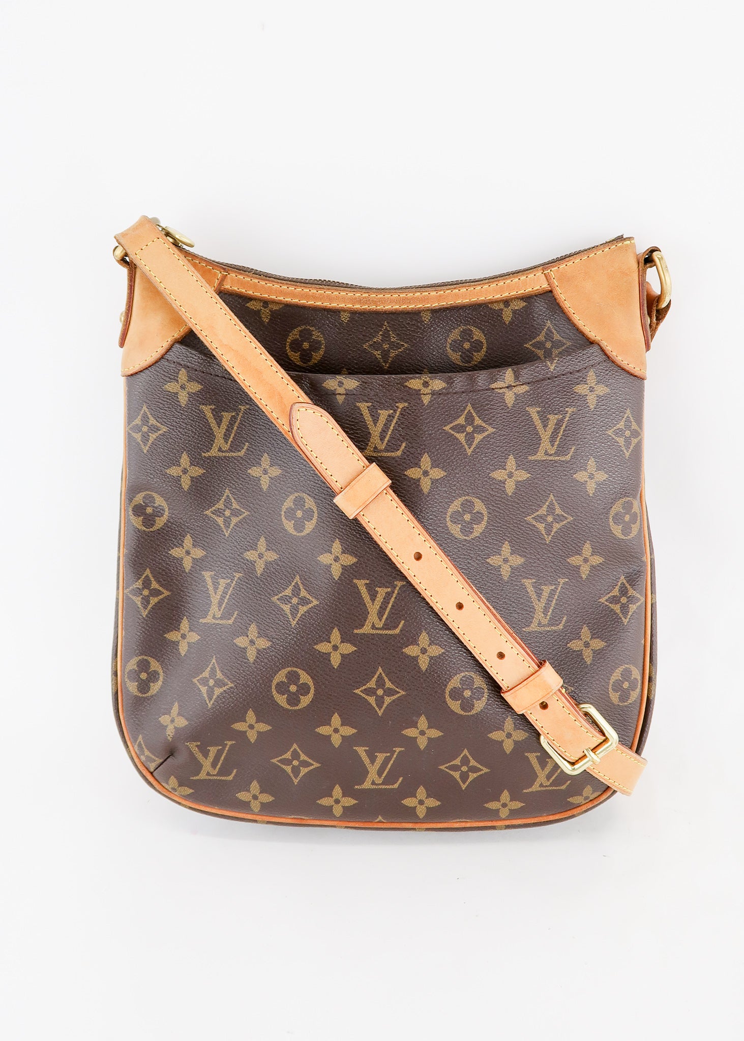 Authentic Louis Vuitton Odeon PM Crossbody for Sale in Goodyear