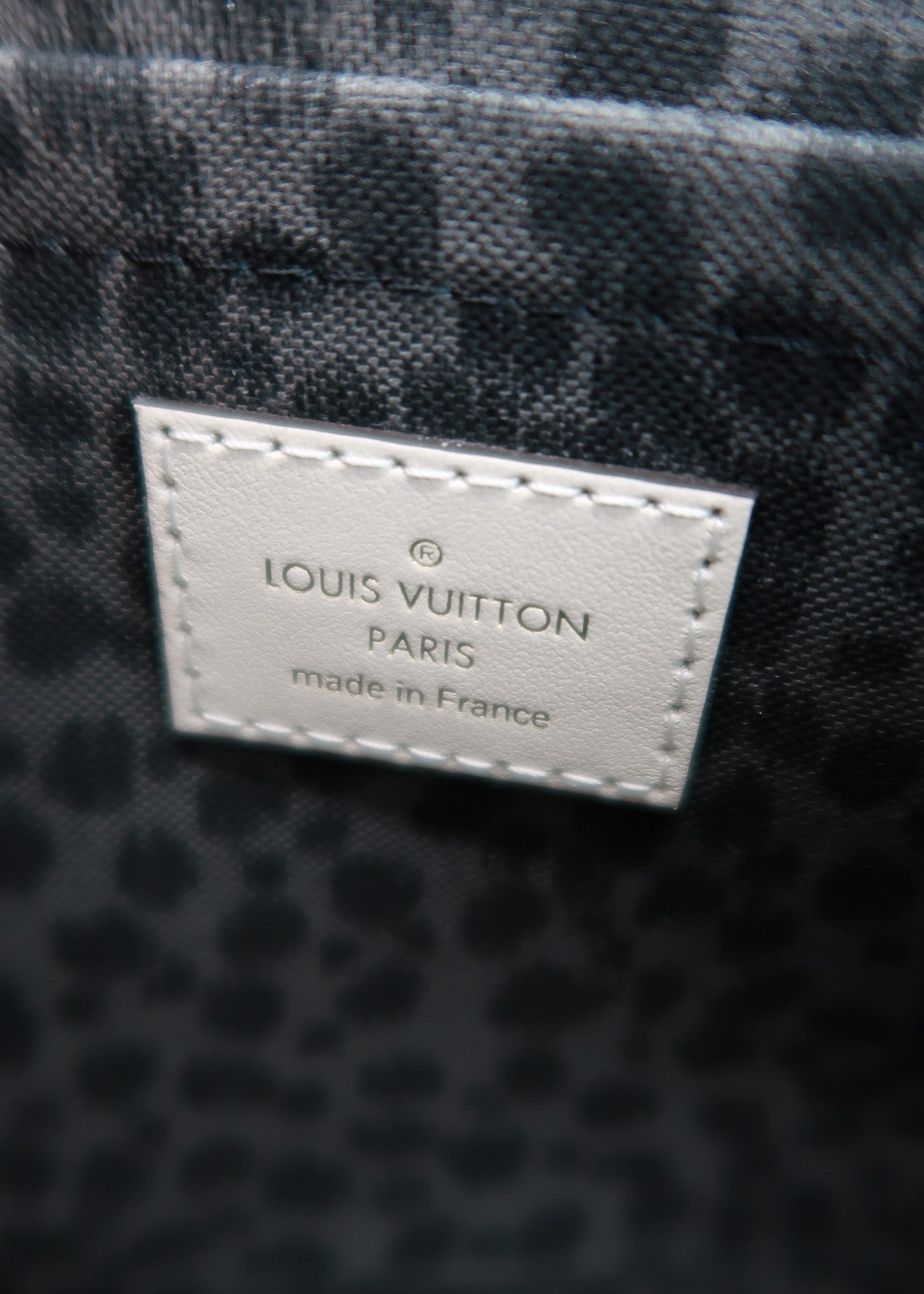 Louis Vuitton Wild at Heart Neverfull Pochette Pink – DAC