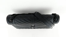 Load image into Gallery viewer, Saint Laurent Grain de Poudre Mixed Matelasse Large Black