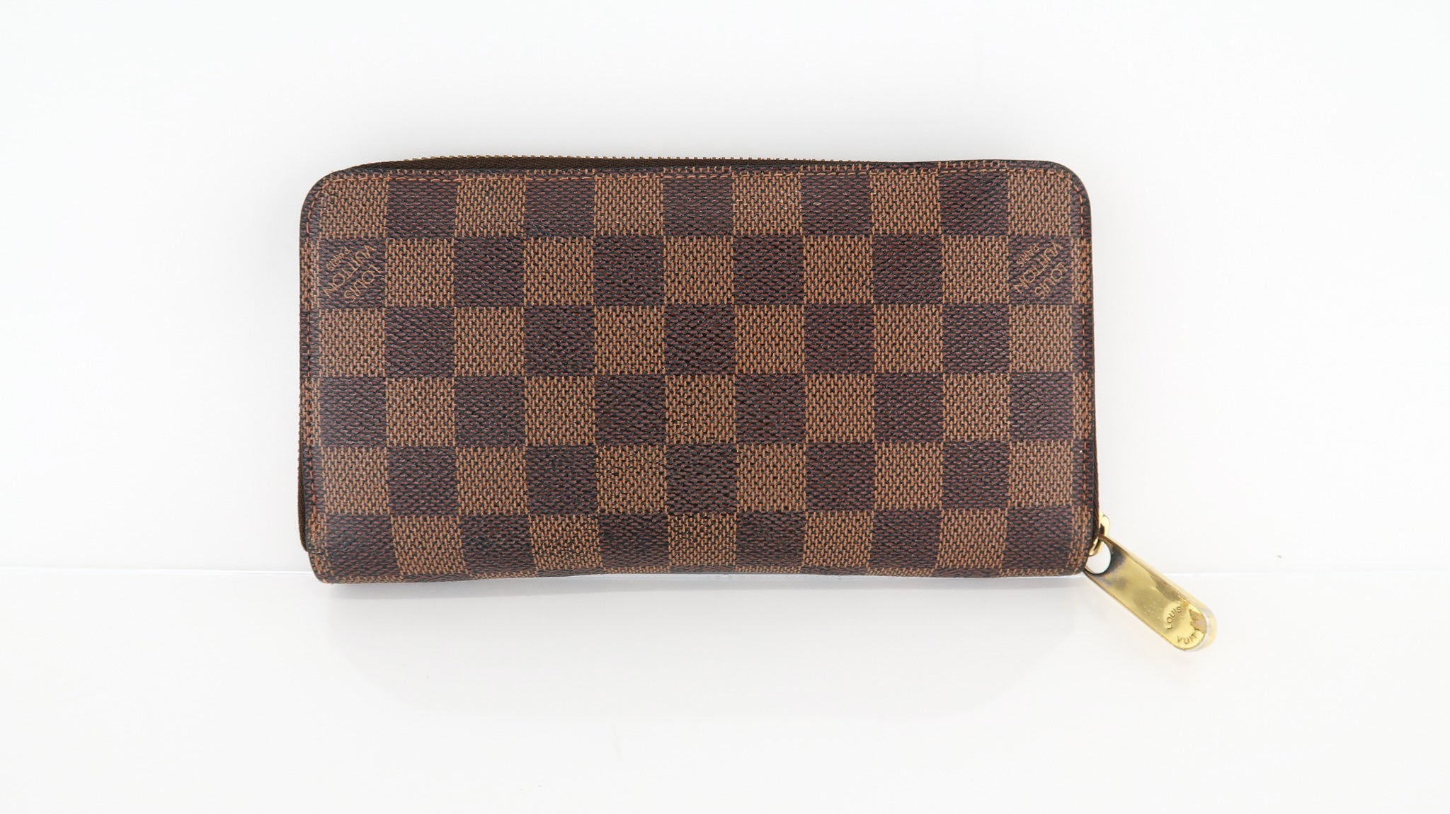 Damier Ebene Credit Card Wallet (Authentic Pre-Owned)
