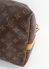 Load image into Gallery viewer, Louis Vuitton Monogram Keepall 50 Bandouliere