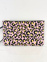 Load image into Gallery viewer, Louis Vuitton Wild at Heart Neverfull Pochette Pink