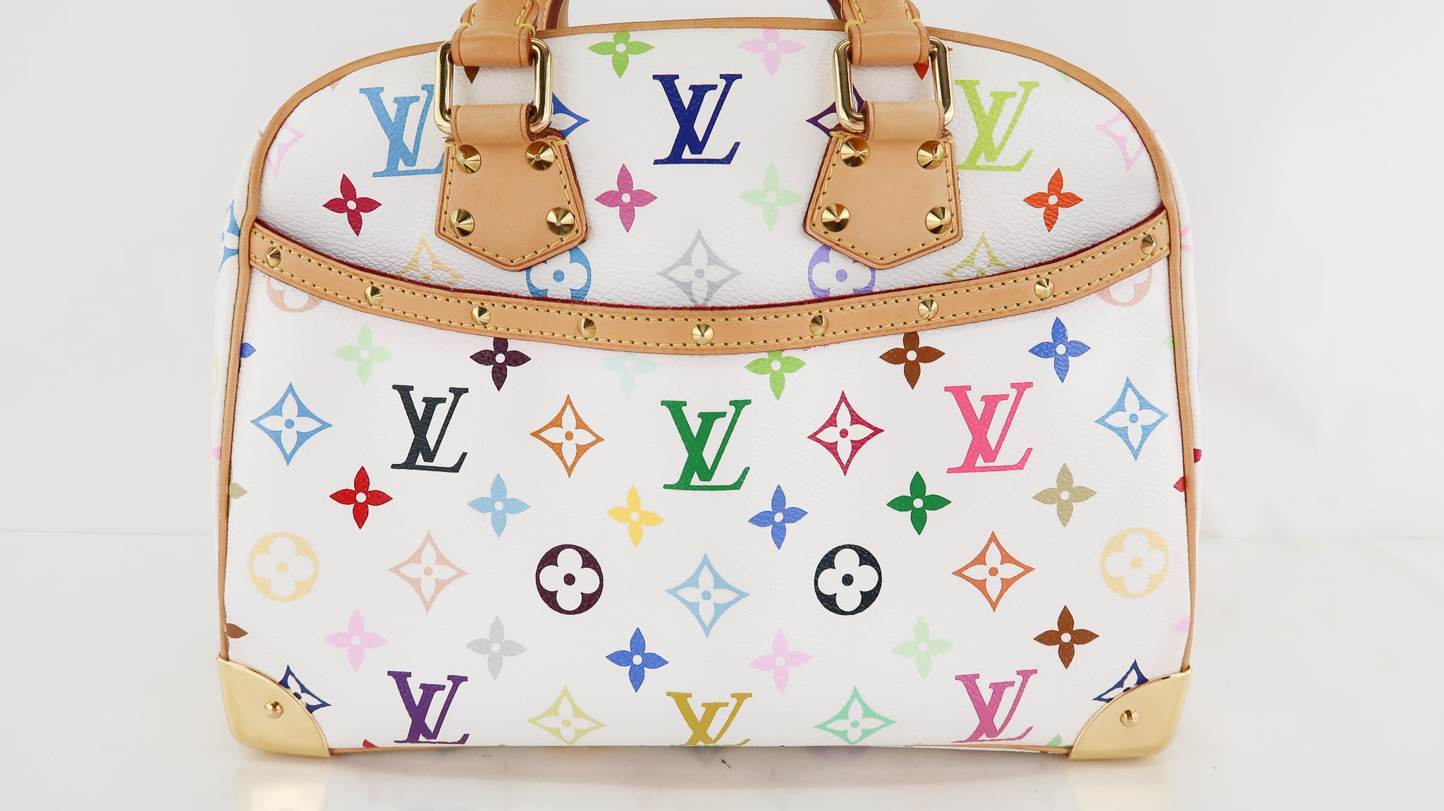 louis vuitton white bag with colored letters
