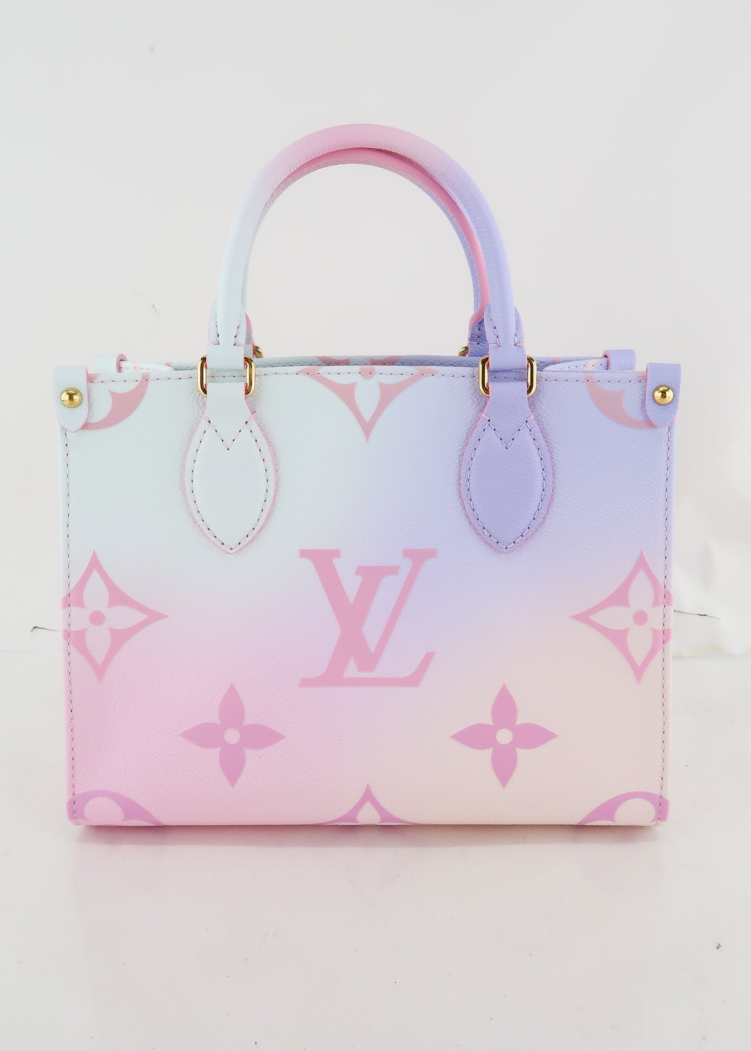 LV sunrise pastel on the go pm handbag / crossbody bag