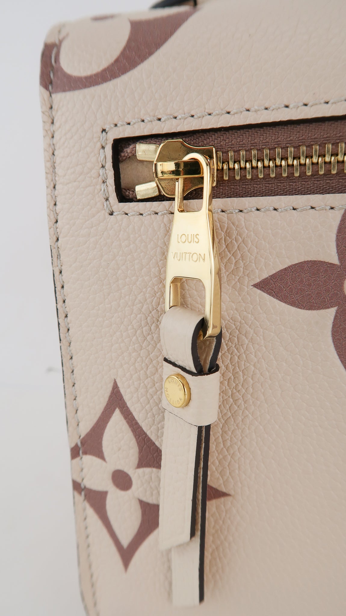 Louis Vuitton Pochette Meti BiColor Cream - LVLENKA Luxury Consignment