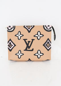 Is the Louis Vuitton toiletry pouch discontinued in all sizes? No more LV  monogram canvas! 