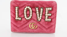 Load image into Gallery viewer, Gucci Matelasse Marmont Velvet Love Card Wallet Pink