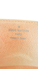 Load image into Gallery viewer, Louis Vuitton Monogram Card Holder