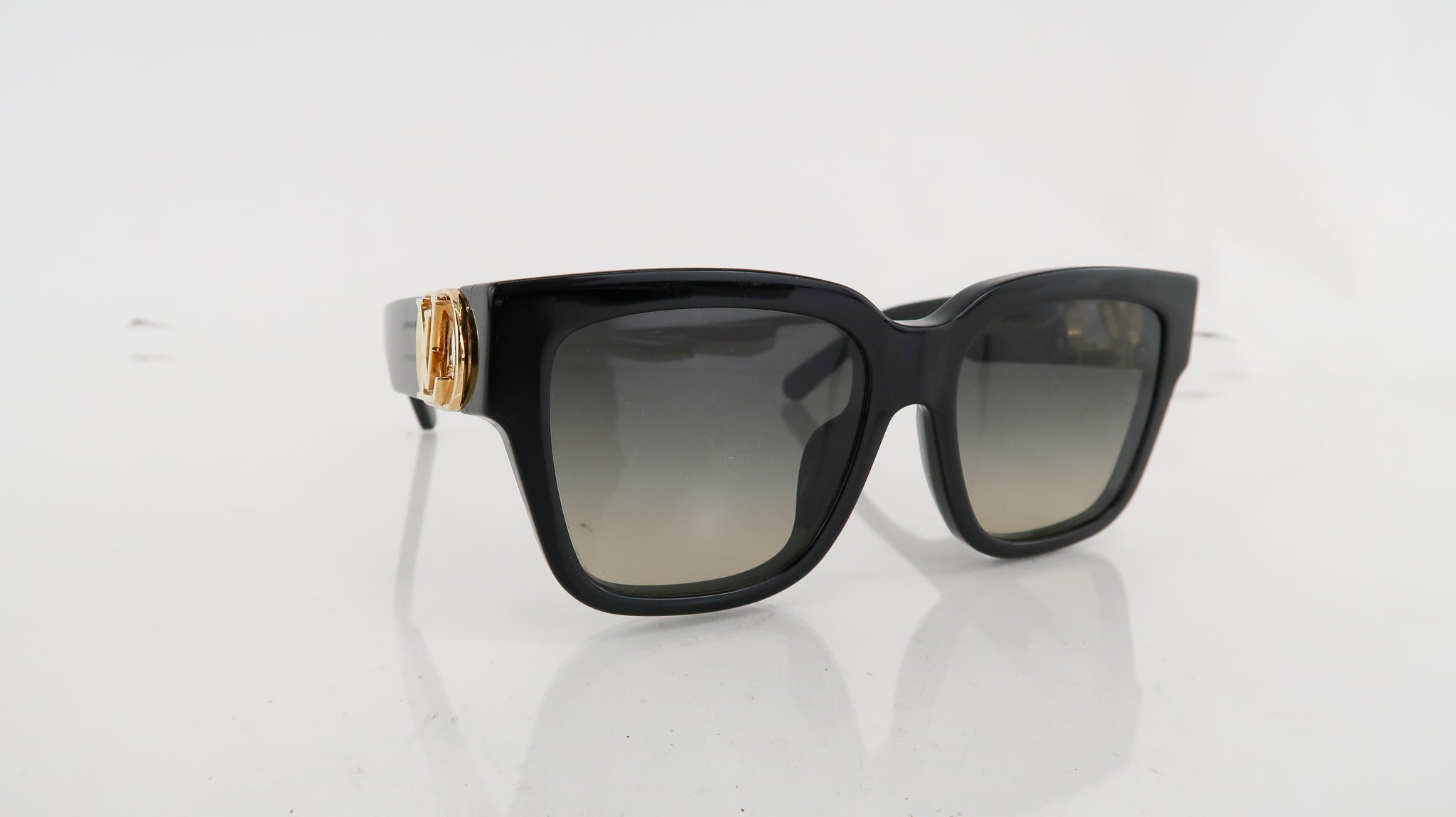 Louis Vuitton Black LV Link PM Cat Eye Sunglasses Louis Vuitton
