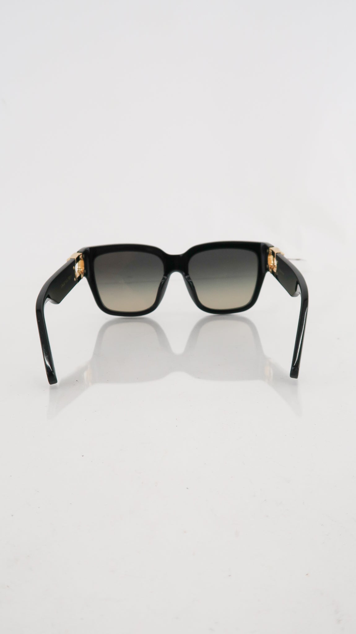 Louis Vuitton Black LV Link PM Cat Eye Sunglasses Louis Vuitton