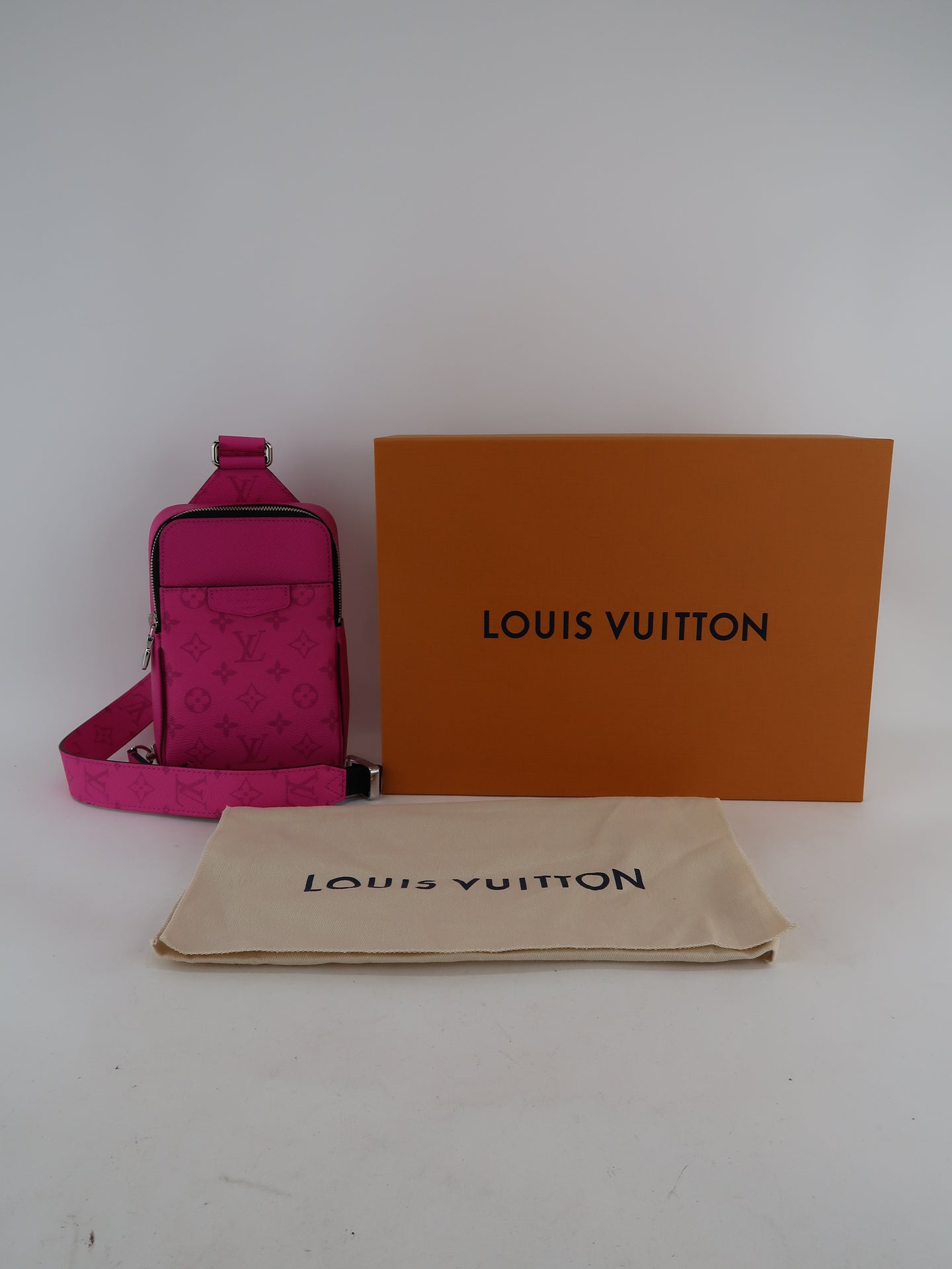 Louis Vuitton Taigarama Rose Outdoor Sling