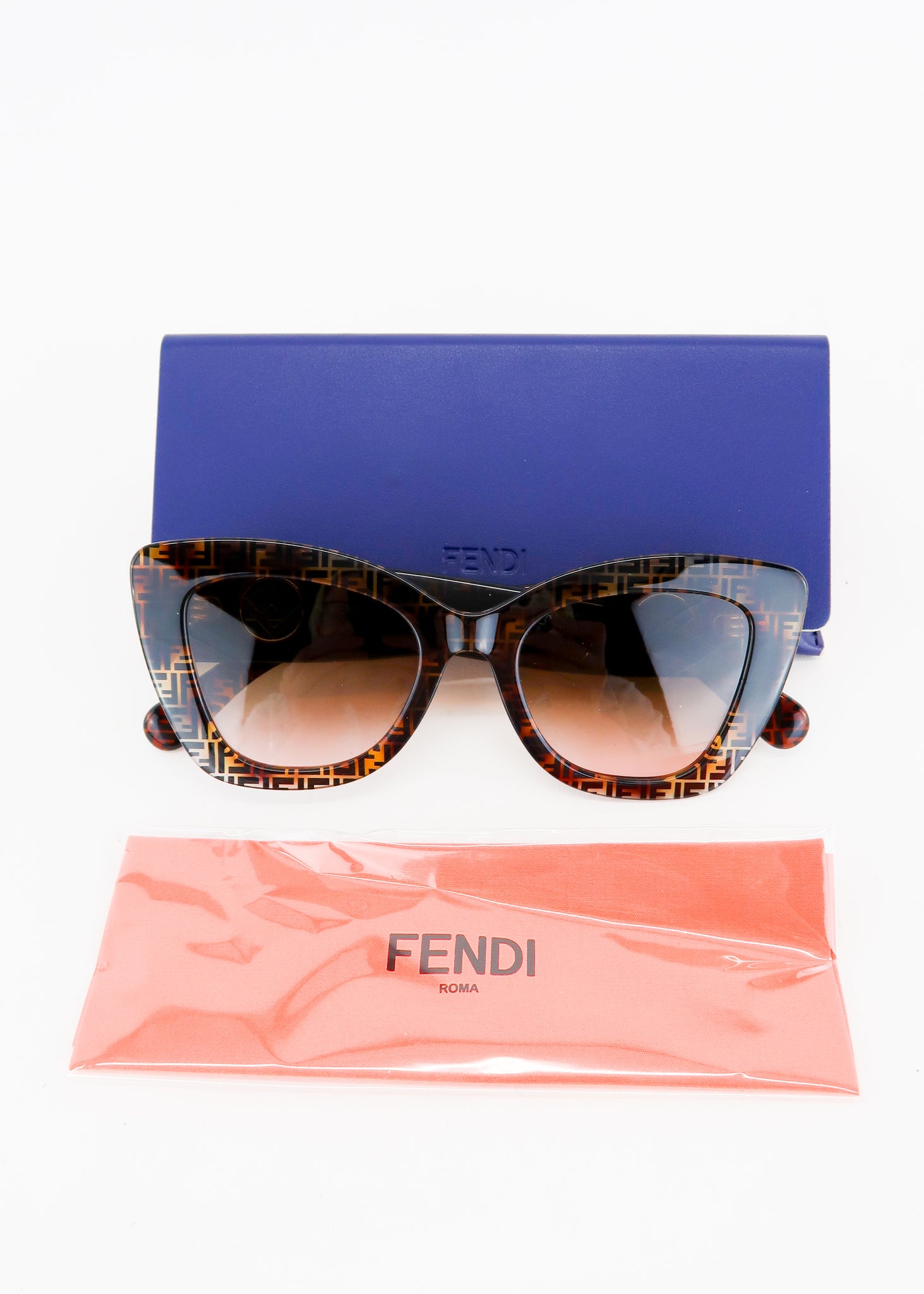 Fendi 0327 store cat eye sunglasses