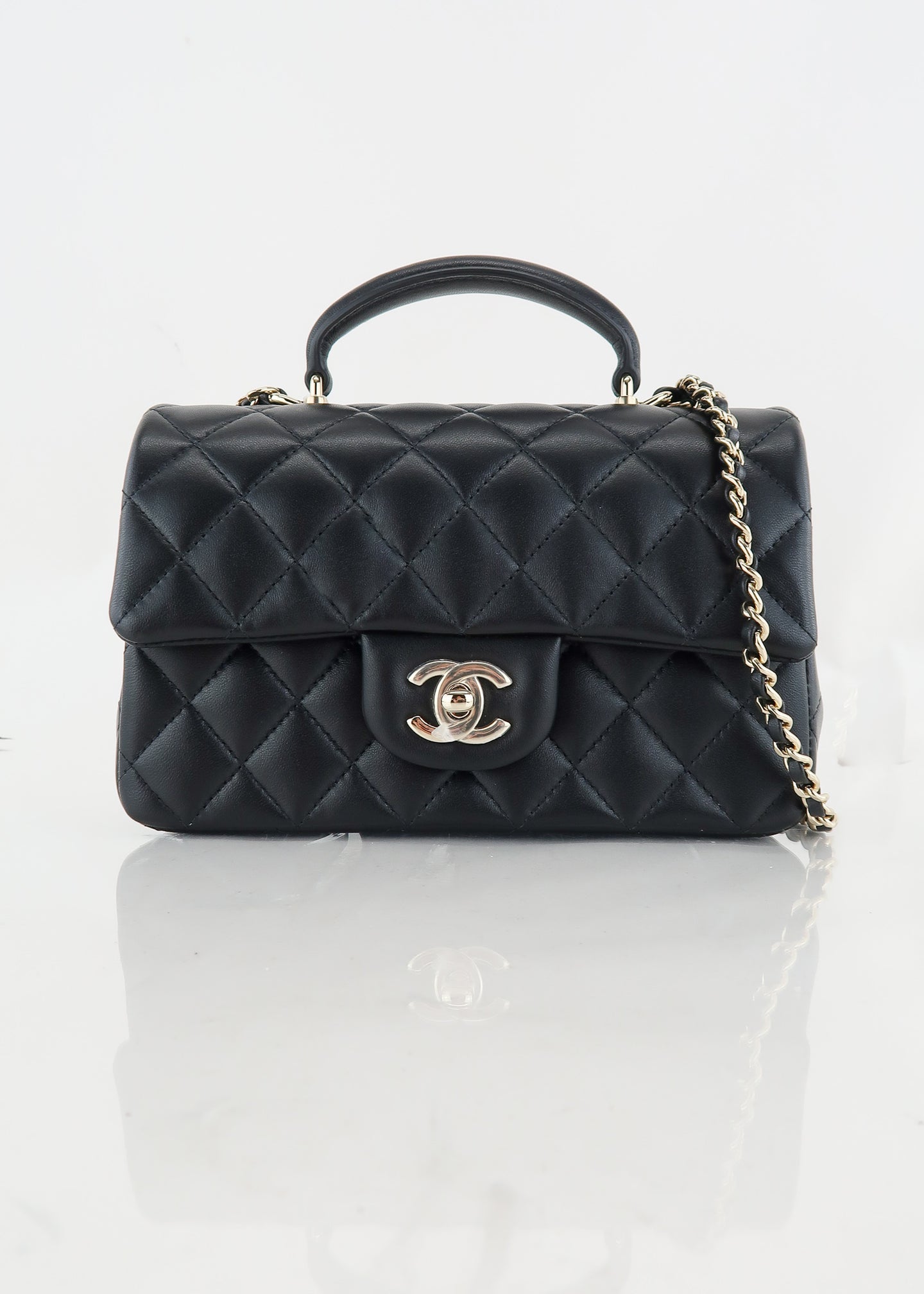 Chanel Quilted Top Handle Mini Rectangular Black Lambskin – ＬＯＶＥＬＯＴＳＬＵＸＵＲＹ