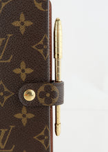 Load image into Gallery viewer, Louis Vuitton Agenda Gold Pen