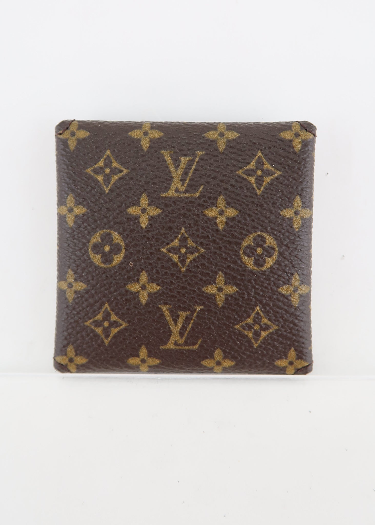 Louis Vuitton Monogram Ring Holder – DAC