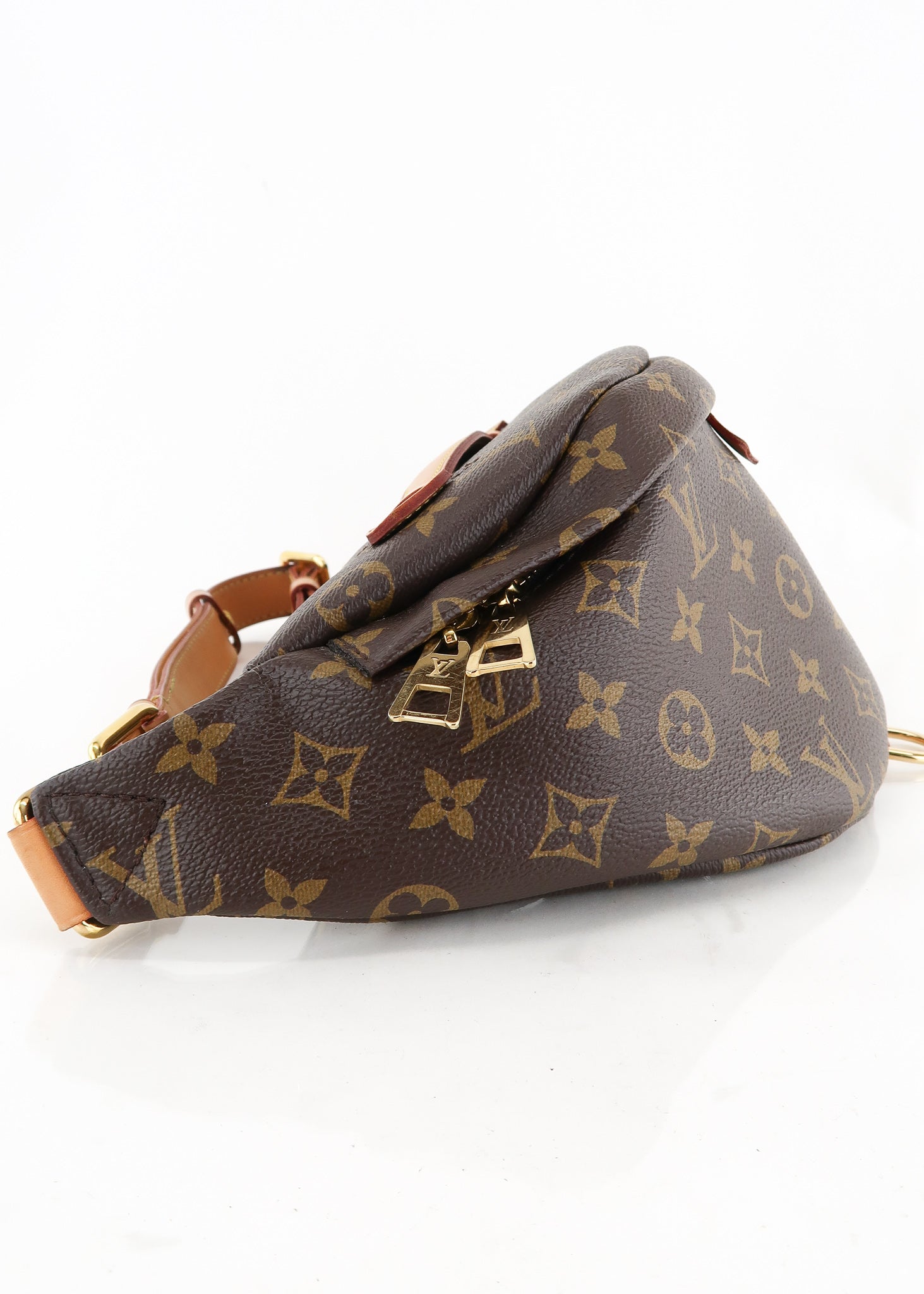 New LV mini bumbag💕 Dm to shop #louisvuitton #louisvuittonbag #louisv, Louis Vuitton Bag