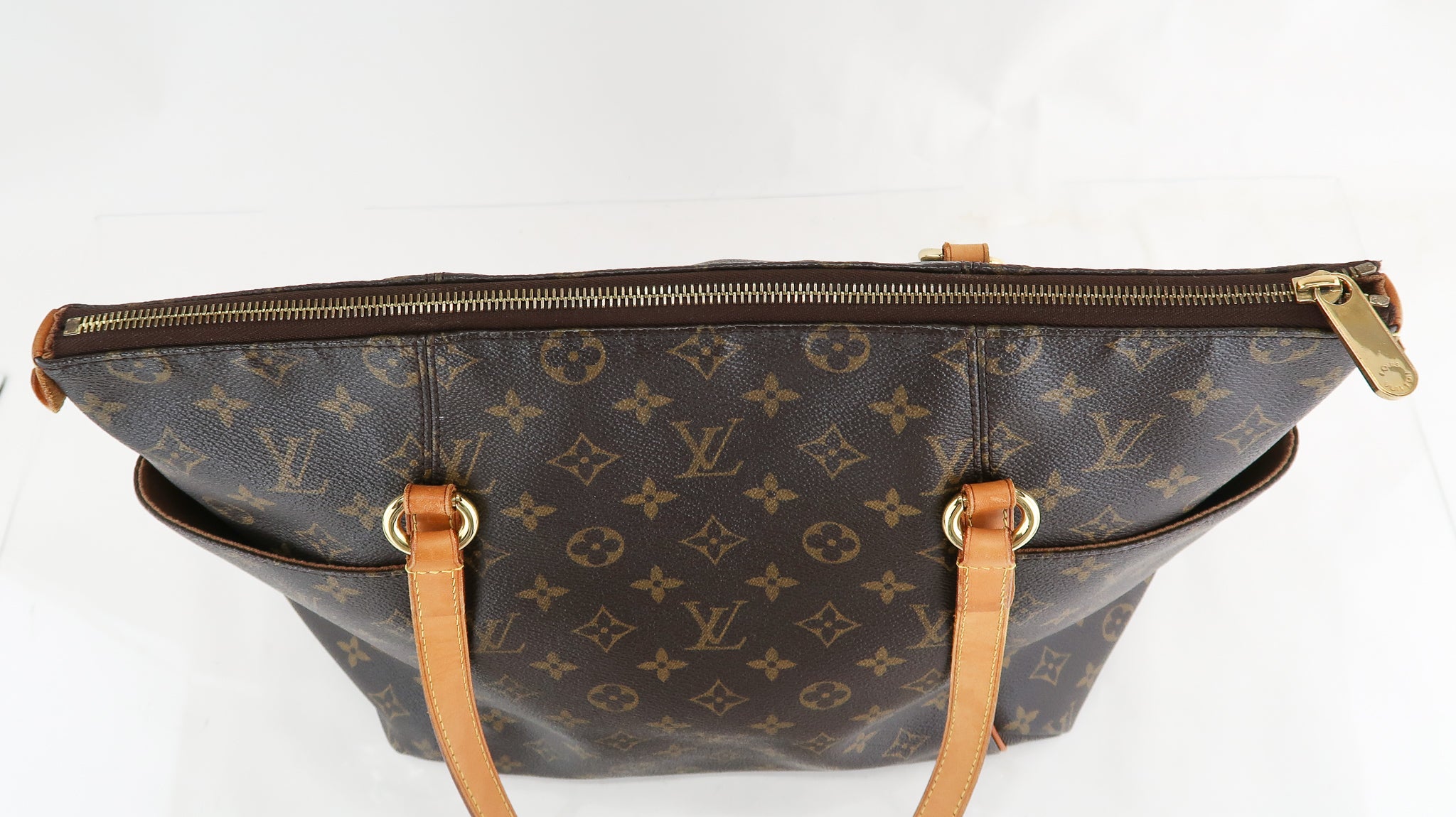 Louis Vuitton Monogram Totally PM Shoulder Bag - Brown Shoulder