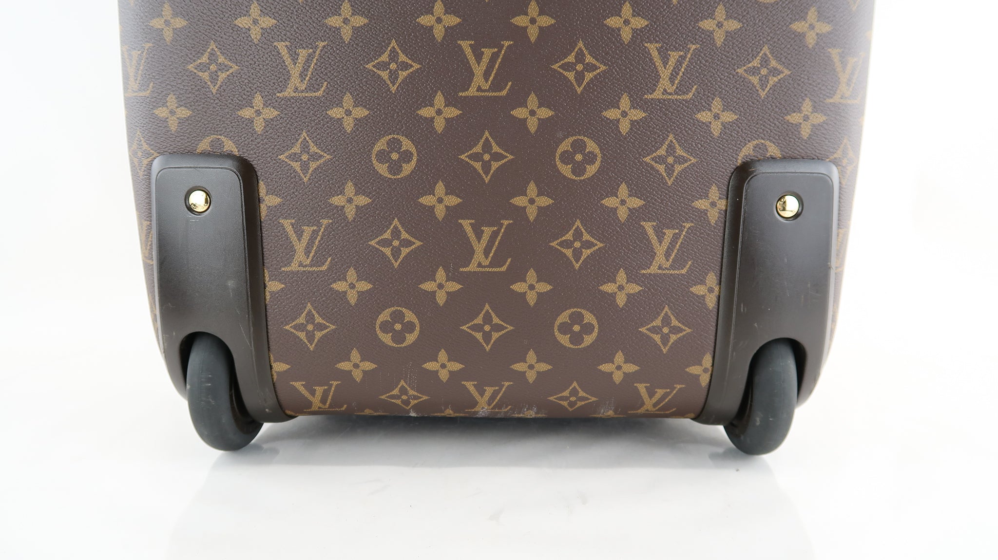 Brand new Louis Vuitton garment bag with 5 hangers - Pinth Vintage Luggage