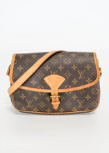 Load image into Gallery viewer, Louis Vuitton Monogram Sologne