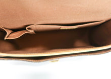 Load image into Gallery viewer, Louis Vuitton Monogram Sologne