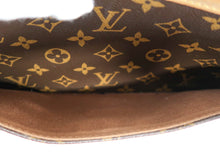 Load image into Gallery viewer, Louis Vuitton Monogram Sologne