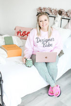 Load image into Gallery viewer, Designer Babe® Sweatshirt Pink