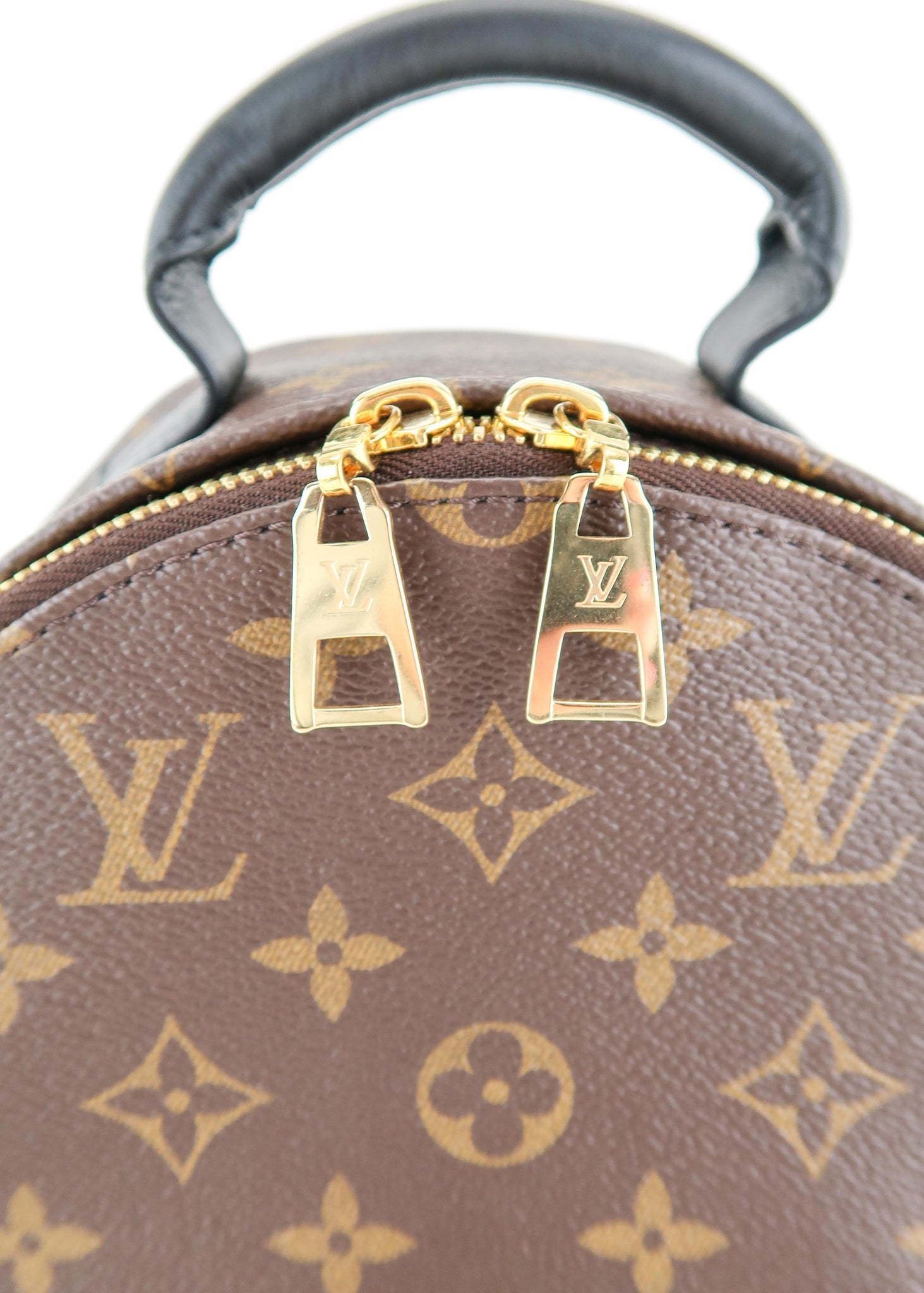 Louis Vuitton knows what's hot in Palm Springs; check out