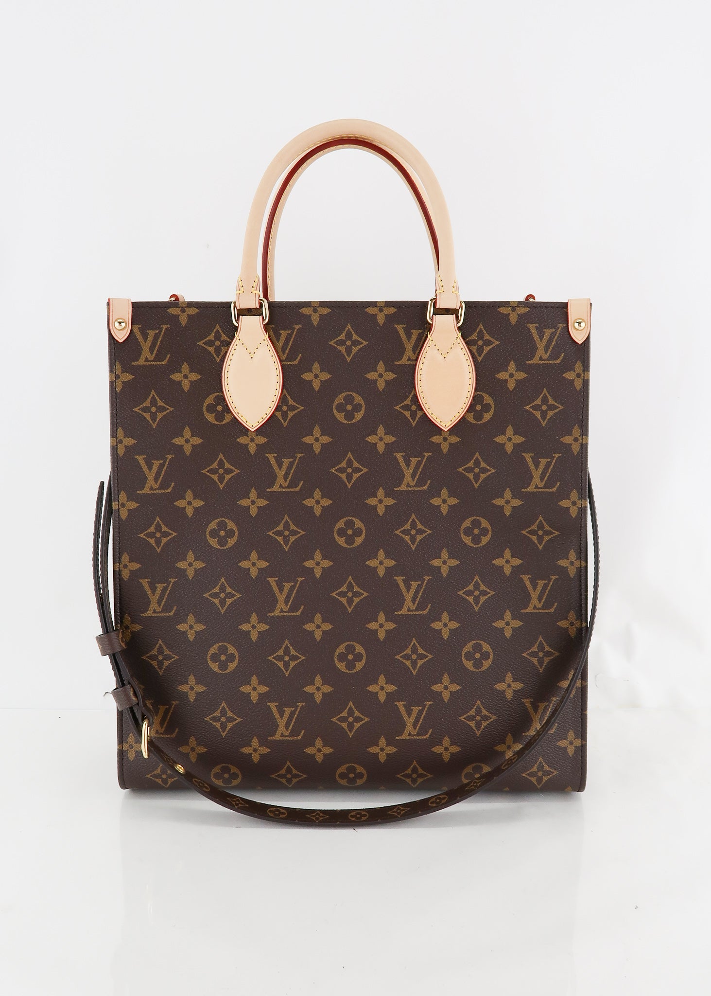 Louis Vuitton Sac Plat PM monogram, Luxury, Bags & Wallets on Carousell
