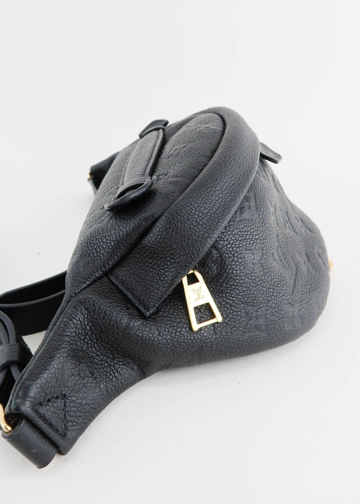 Louis Vuitton Empreinte BumBag Black - Black Waist Bags, Handbags -  LOU729917