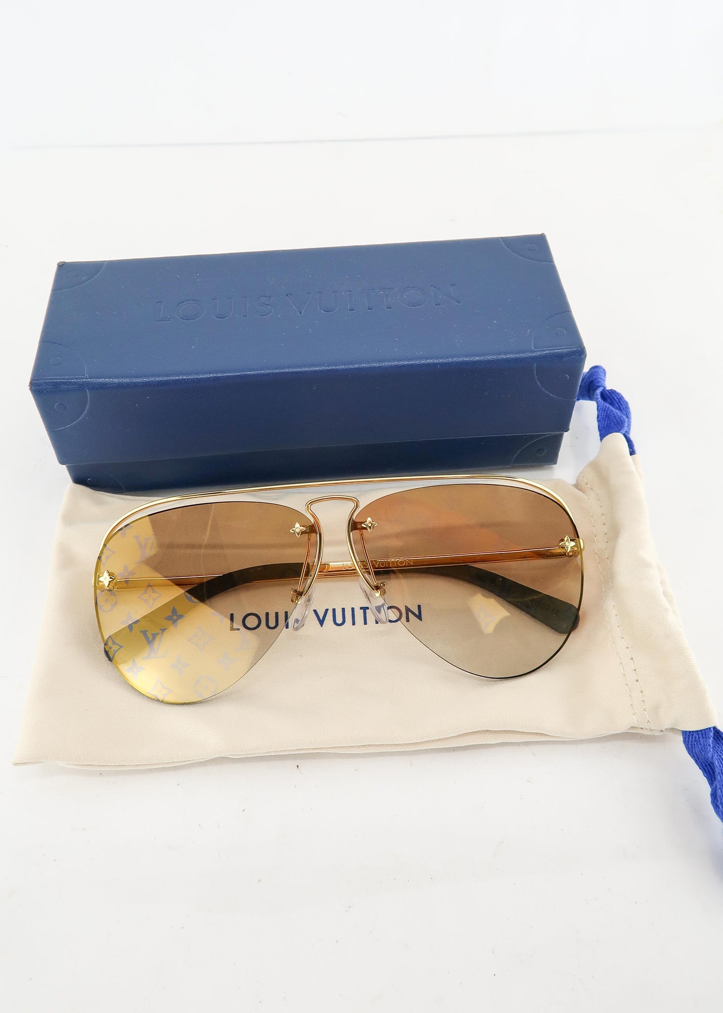 Louis Vuitton Monogram Clockwise Aviators Gold