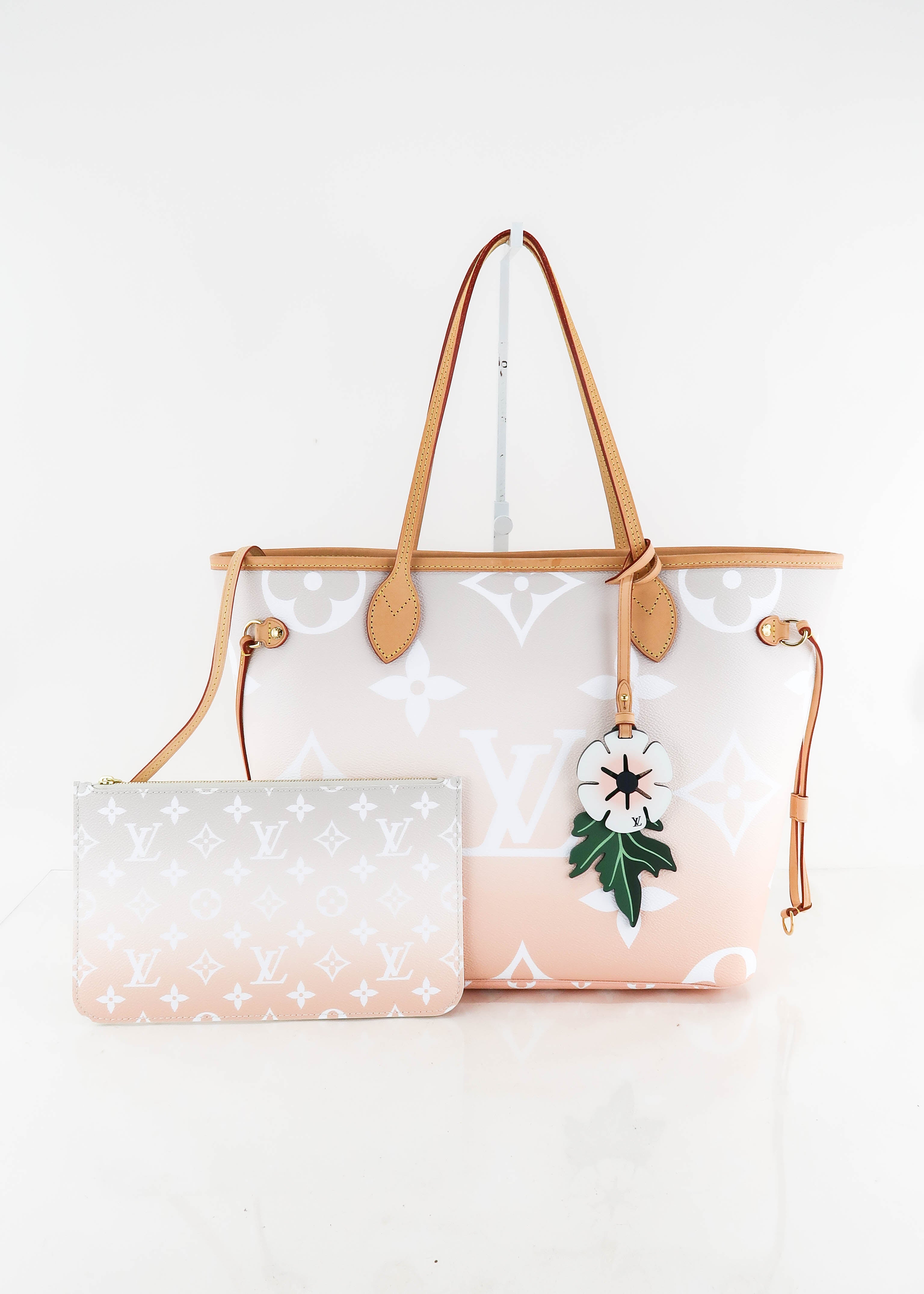 Louis Vuitton, Accessories, Mm Louis Vuitton Neverfull Mmdust Bag Box  Shopping Bag Gift Set