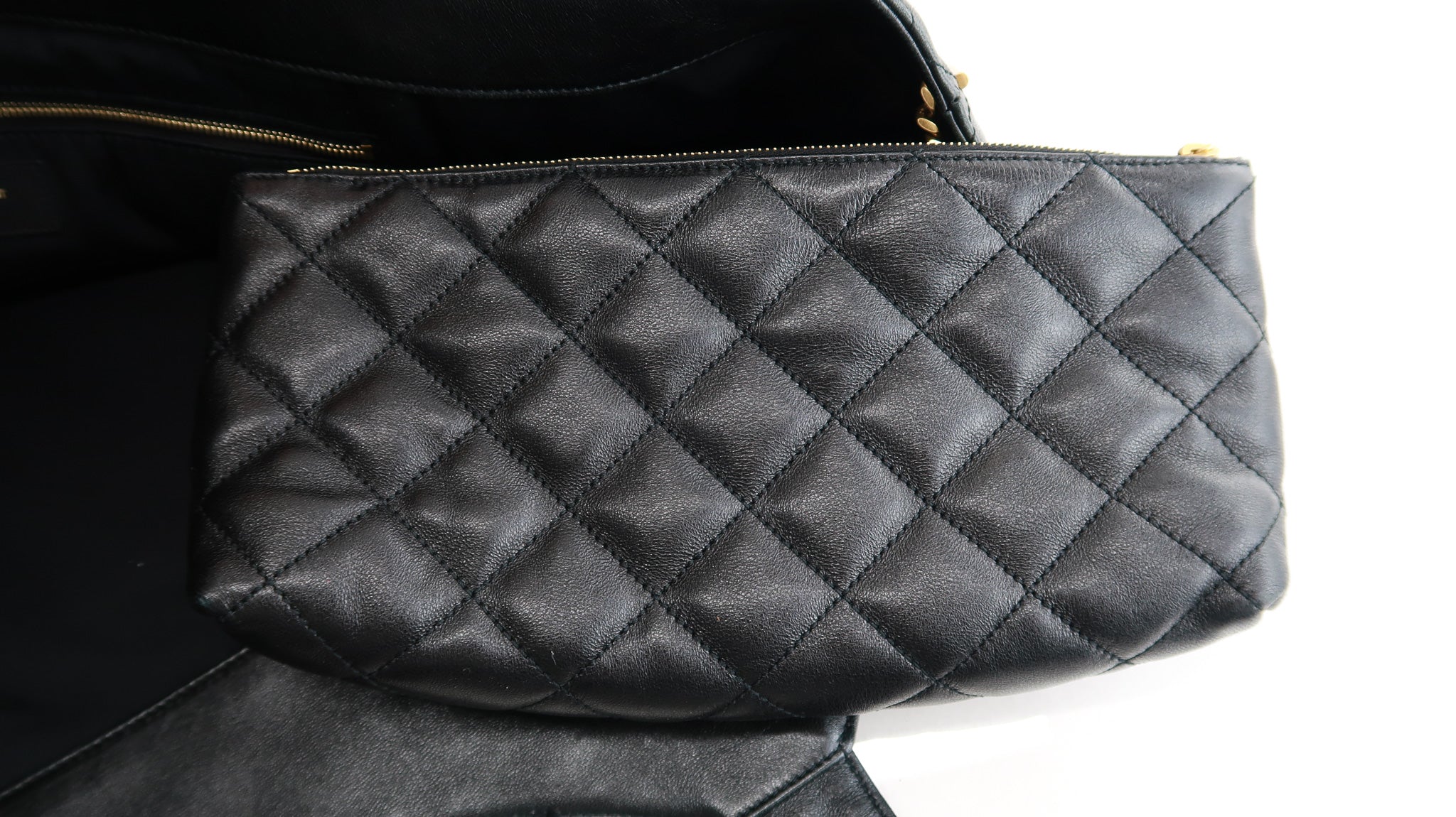 Saint Laurent Lambskin Quilted Maxi Icare Shopping Tote Black – DAC