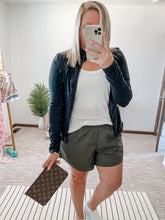 Load image into Gallery viewer, Louis Vuitton Monogram Neverfull Pochette