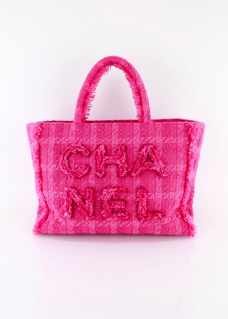 Chanel deals tweed tote