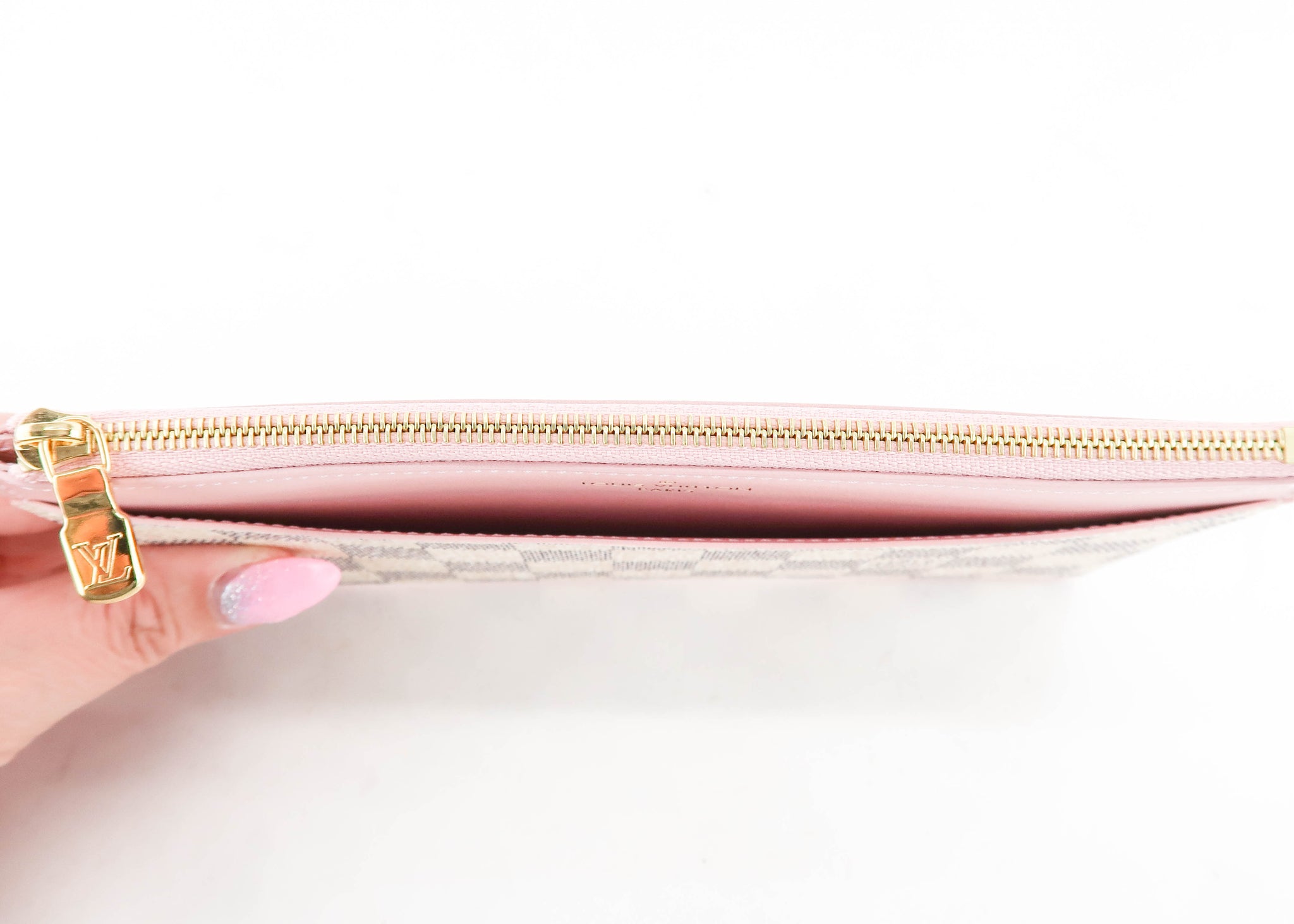 Louis Vuitton Damier Azur Pink Studs Card Holder – DAC