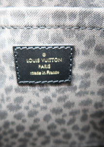 Louis Vuitton Monogram Giant Wild At Heart Neverfull Pochette Pink