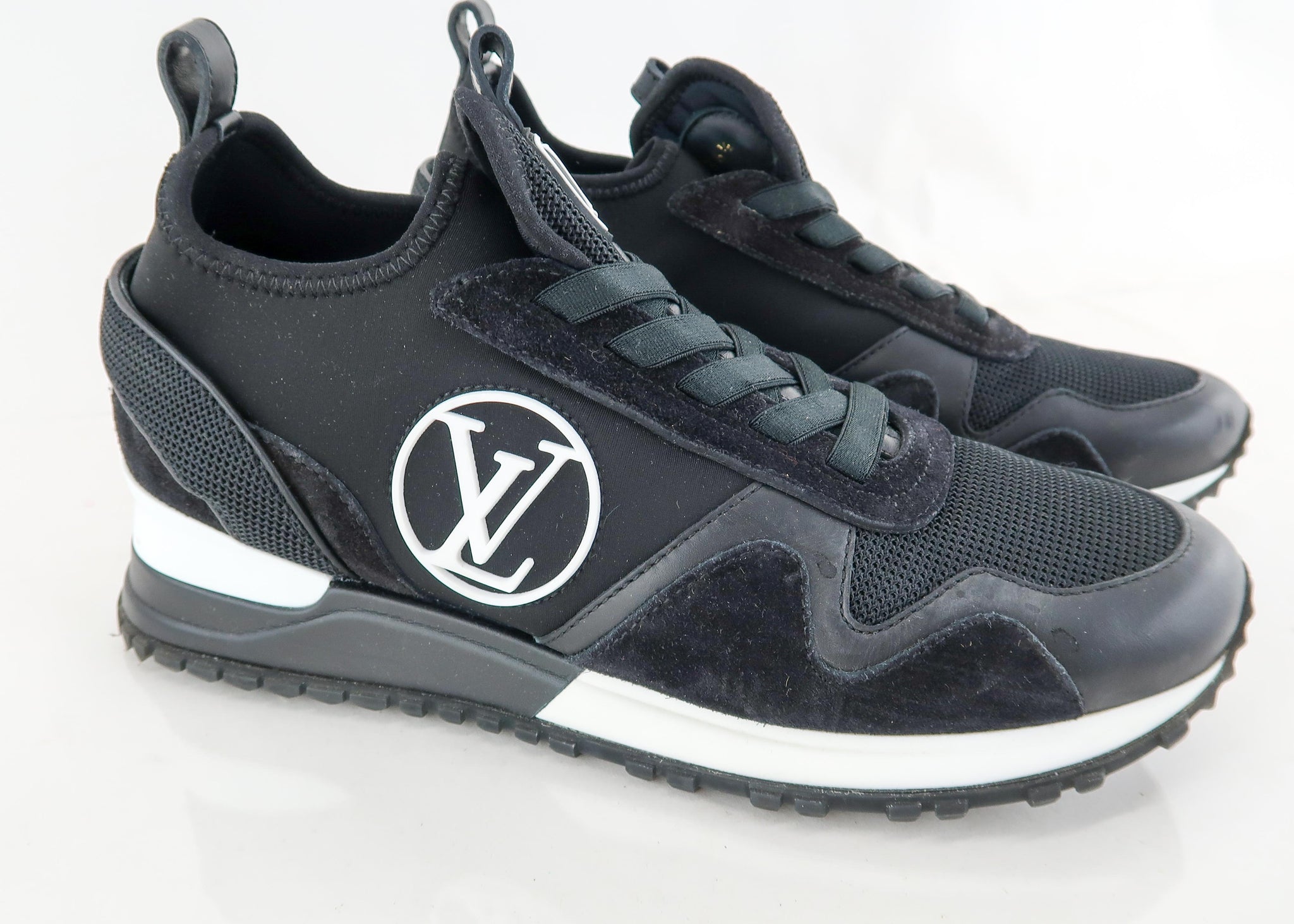 Louis Vuitton Run Away Sneaker Black – DAC