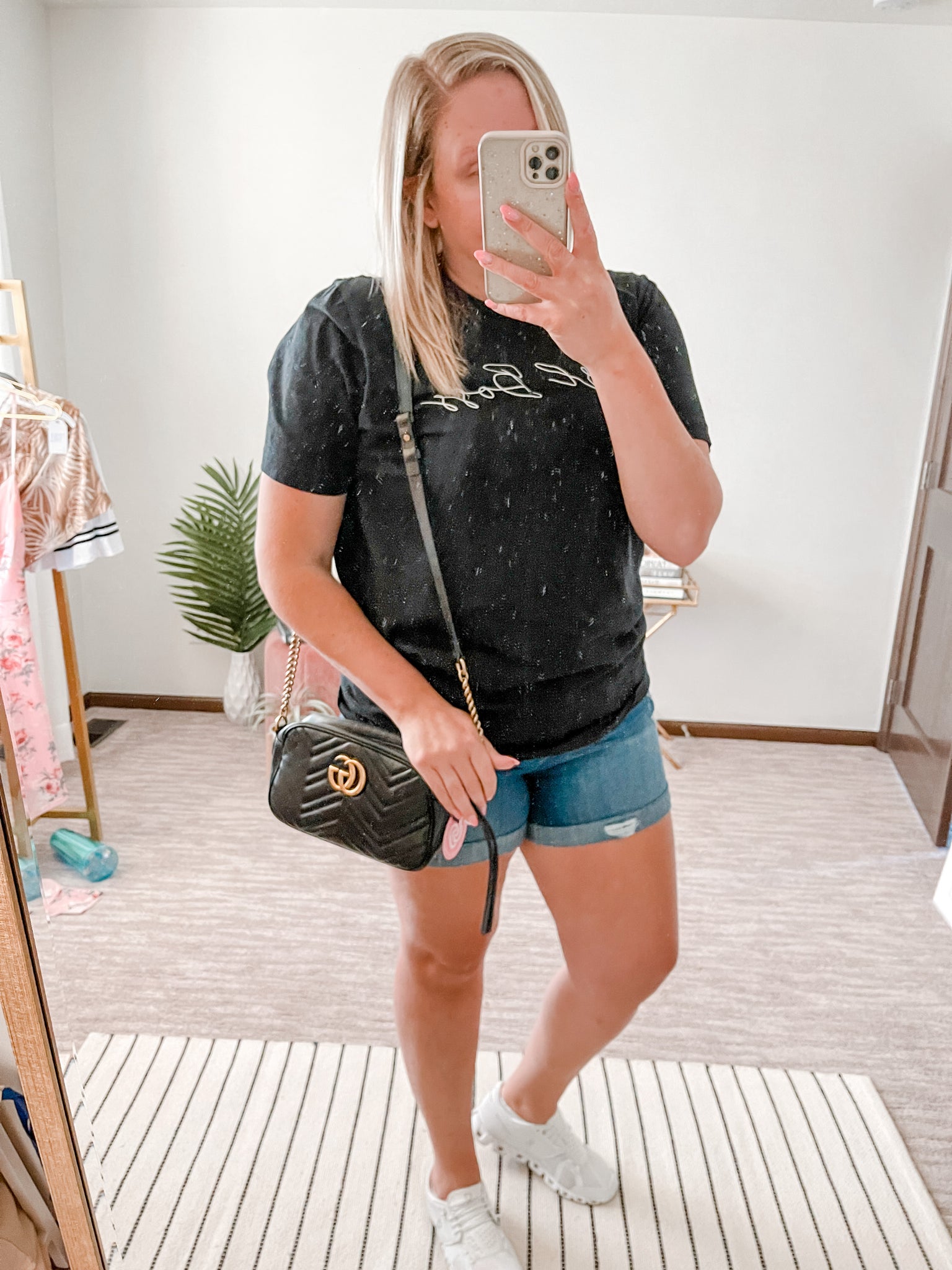 Gucci Marmont Matlasse Small Shoulder Bag Black – DAC