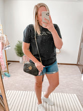 Load image into Gallery viewer, Gucci Marmont Matlasse Small Shoulder Bag Black