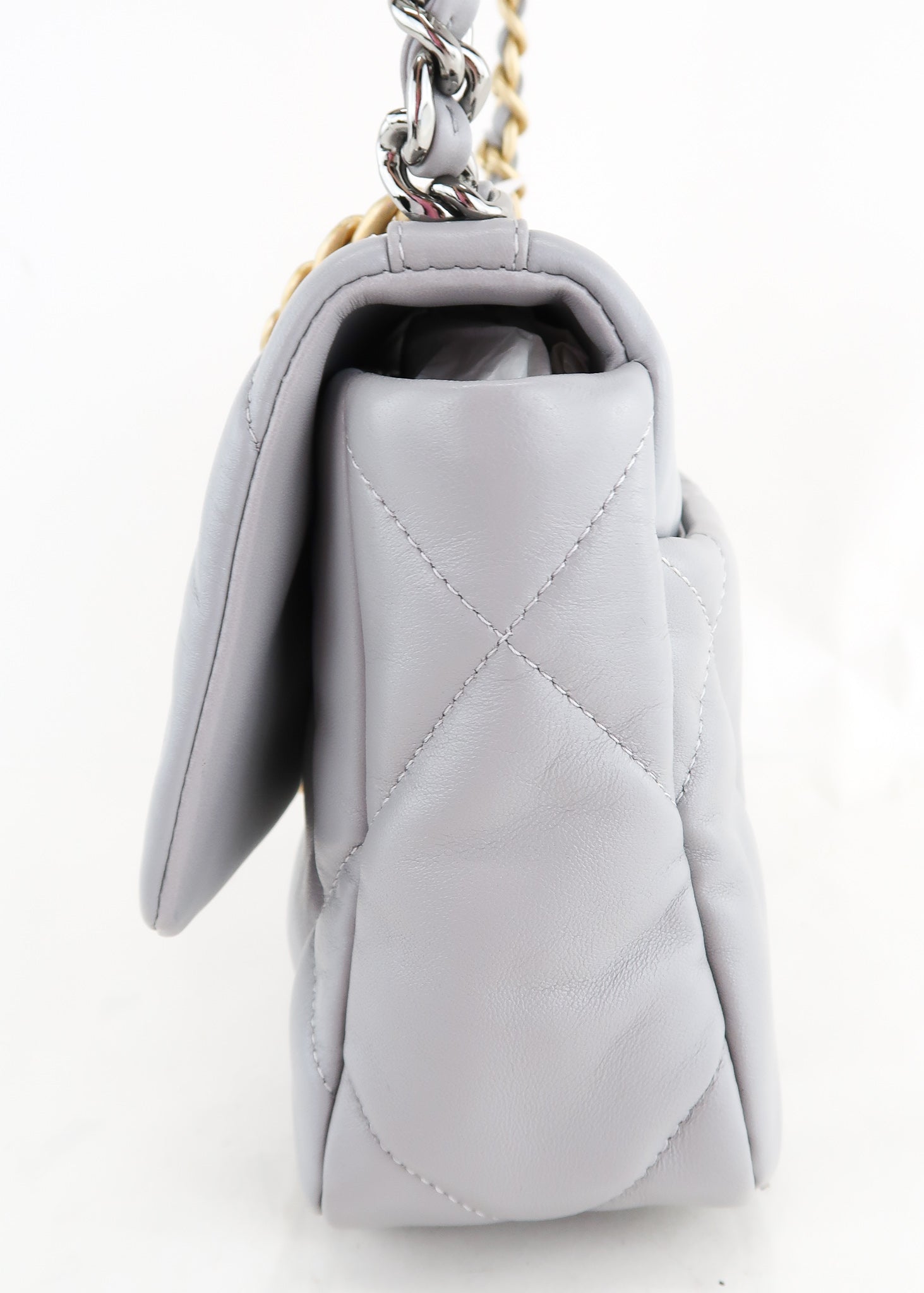 Chanel GREY 2019 medium Trendy CC Leather ref.994035 - Joli Closet