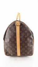 Load image into Gallery viewer, Louis Vuitton Monogram Keepall 55 Bandouliere